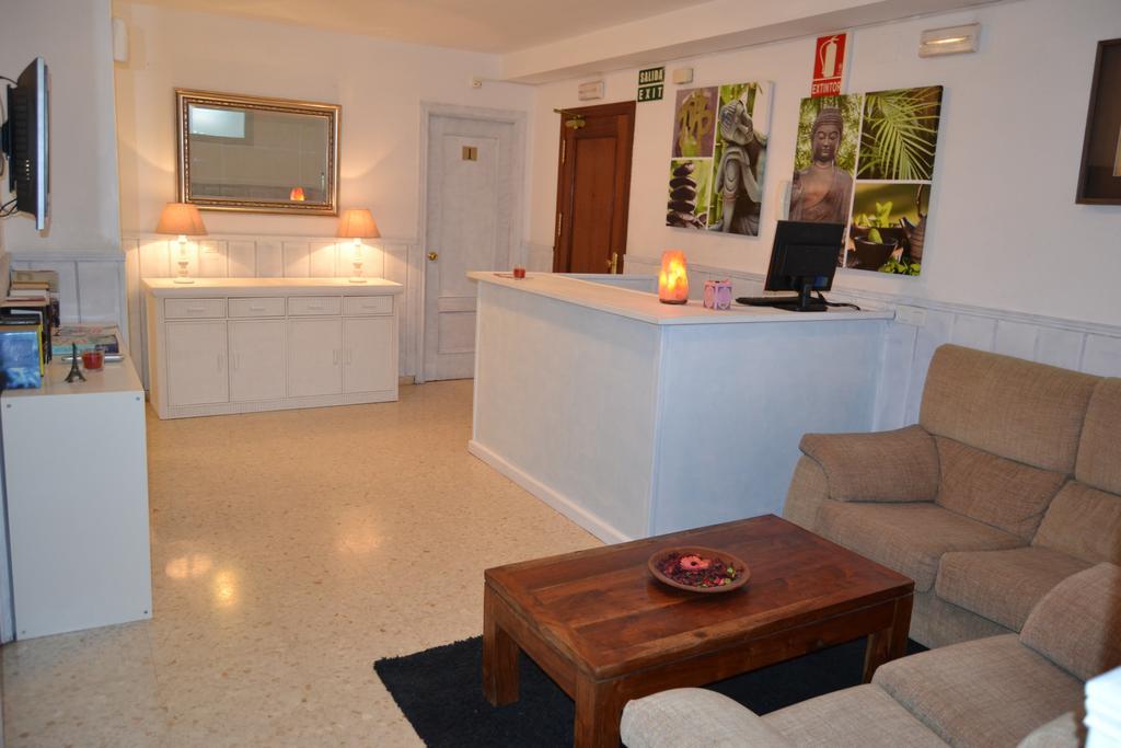 Hostal Gonzalez Марбеля Екстериор снимка