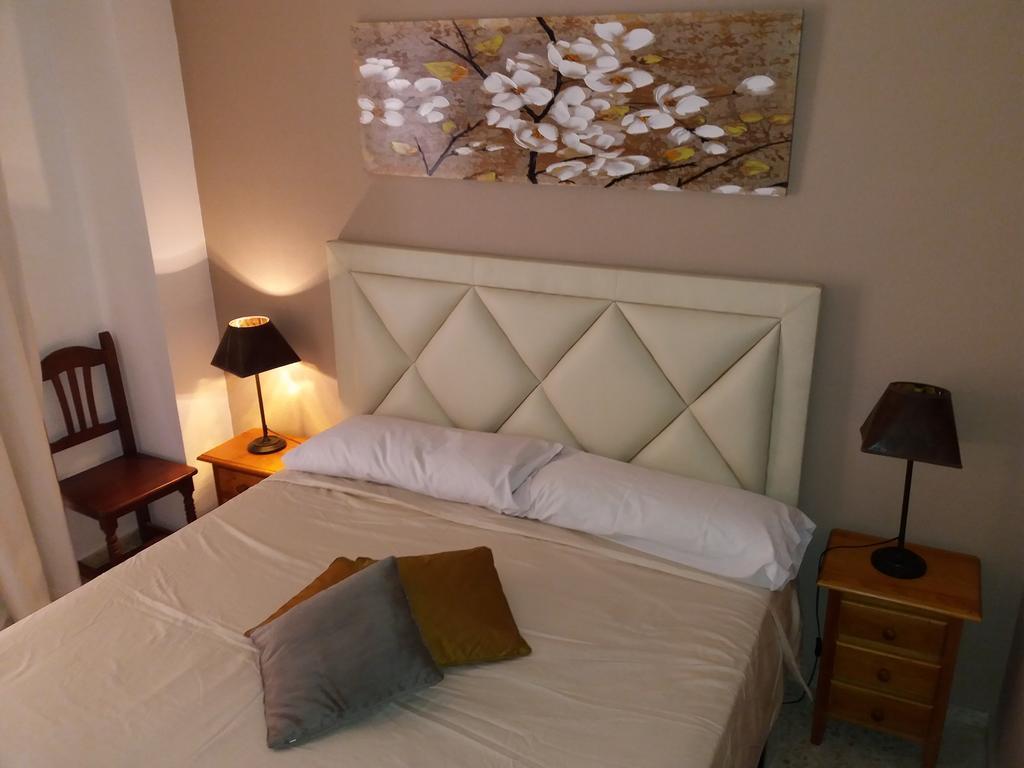 Hostal Gonzalez Марбеля Екстериор снимка