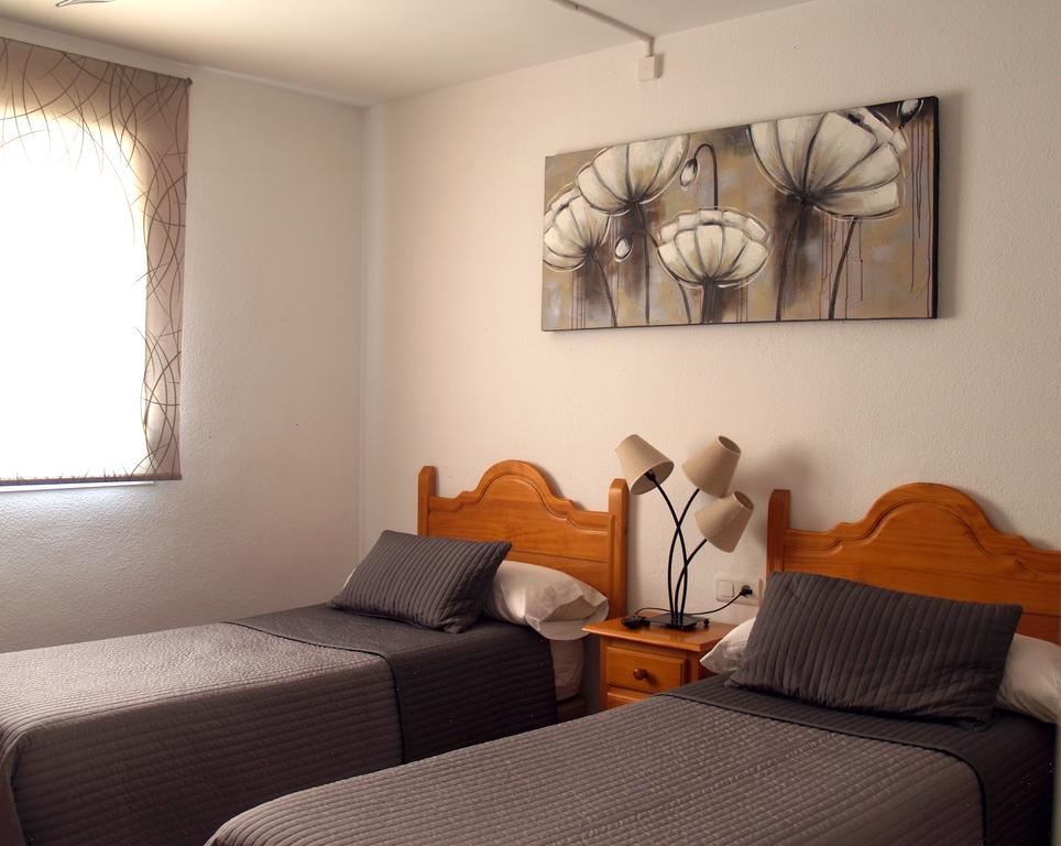 Hostal Gonzalez Марбеля Екстериор снимка